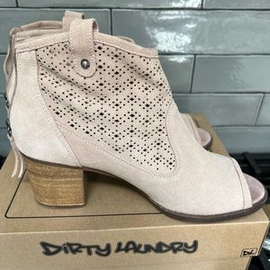 Adorable blush/rose booties with toe cutout